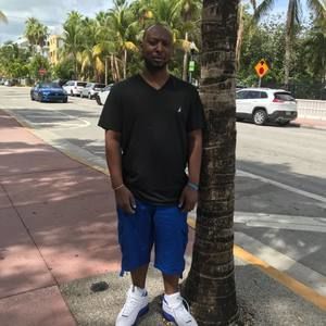 Meet your Posher, Shaye